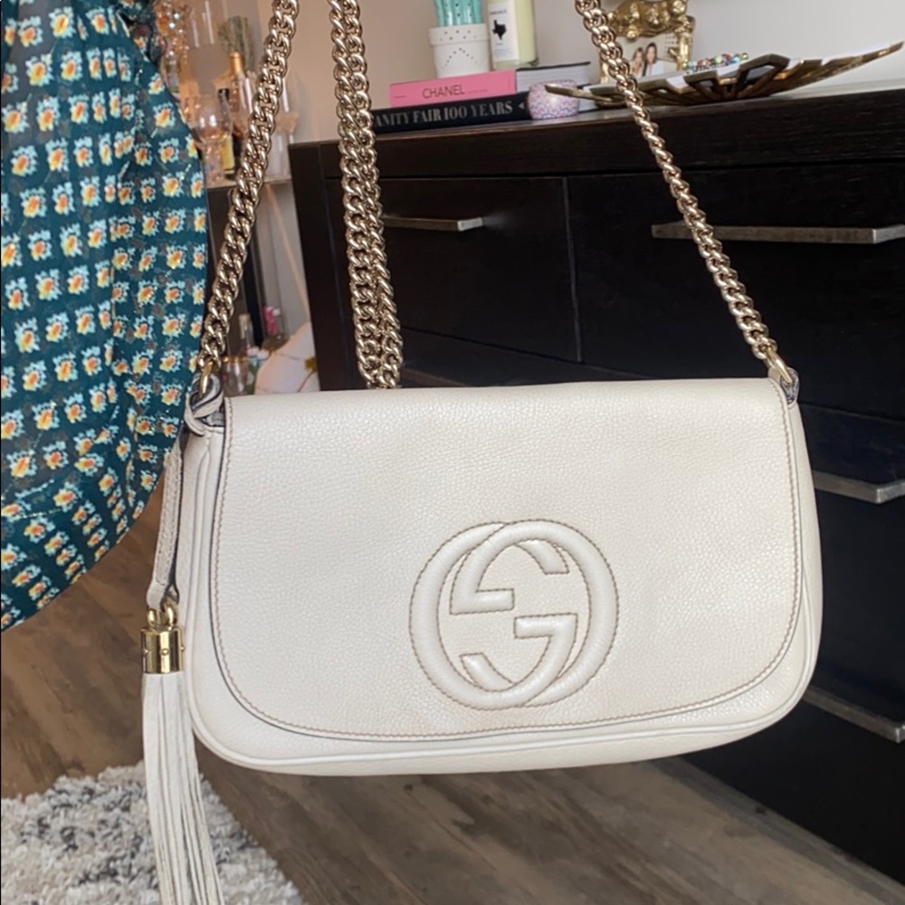 Off white/cream Gucci cross body